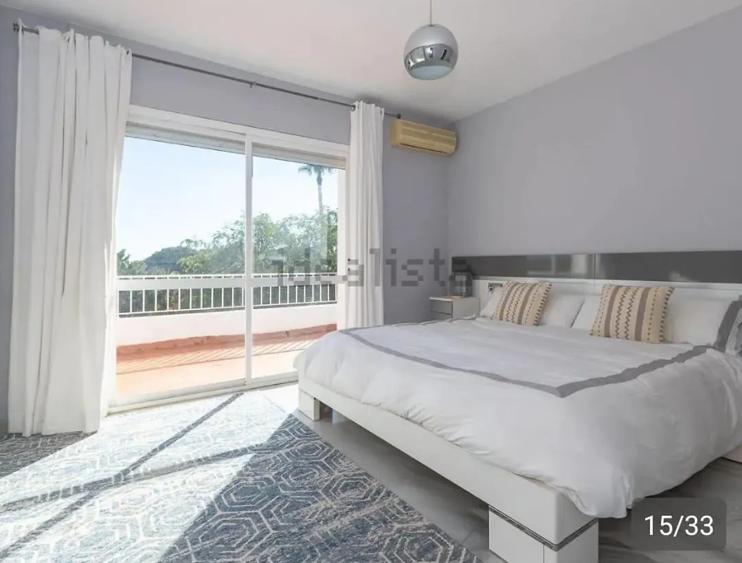 Holiday home 3-Min Walk To Beach , Pool , Estepona , 3Br